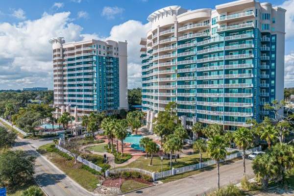 Condos in Legacy Towers Gulfport MS 