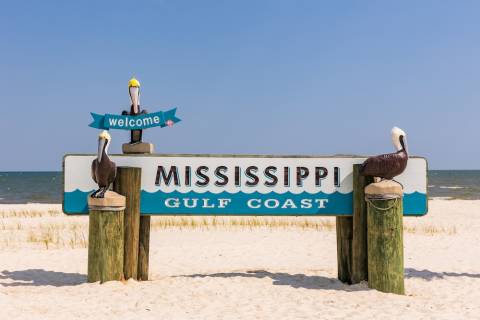 Welcome to Mississippi's Gulf Coast Sign